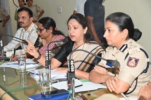 ಪೊಲೀಸ್ ಠಾಣೆಗಳಲ್ಲಿ ಮಹಿಳೆಯರಿಗೆ ಗೌರವಯುತ ಸ್ಪಂದನೆ ಸಿಗಲಿ: ನಾಗಲಕ್ಷ್ಮಿ ಚೌದರಿ ಕರೆ