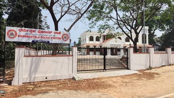 ಪ್ರಸಾದ, ಜ್ಯೂಸ್ ನೆಪದಲ್ಲಿ ವೃದ್ಧೆಗೆ ವಂಚನೆ: ಧರ್ಮಸ್ಥಳ ಬಸ್ ನಿಲ್ದಾಣದಲ್ಲಿ 112 ಗ್ರಾಂ ಚಿನ್ನ ದೋಚಿ ಕಿರಾತಕ ಪರಾರಿ!
