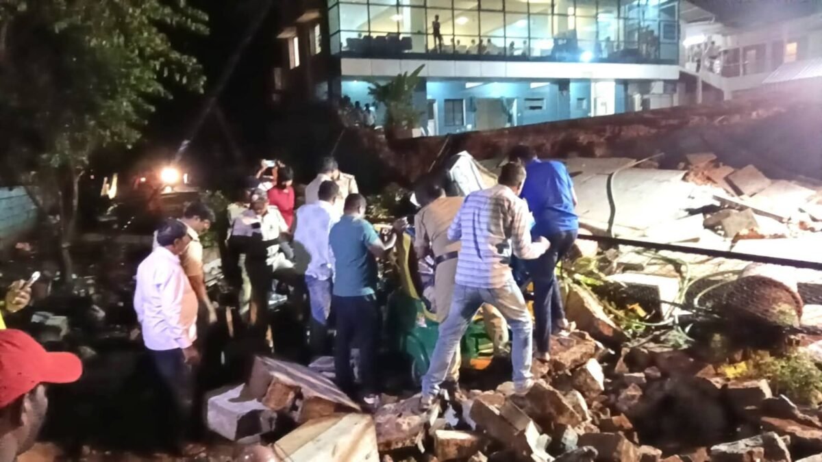 ಬೆಂಗಳೂರಿನಲ್ಲಿ ಮಳೆ ಬೆನ್ನಲ್ಲೇ ದುರಂತ: ಕಾಂಪೌಂಡ್ ಗೋಡೆ ಕುಸಿದು ಆಟೋ ಚಾಲಕ ದಾರುಣ ಸಾವು
