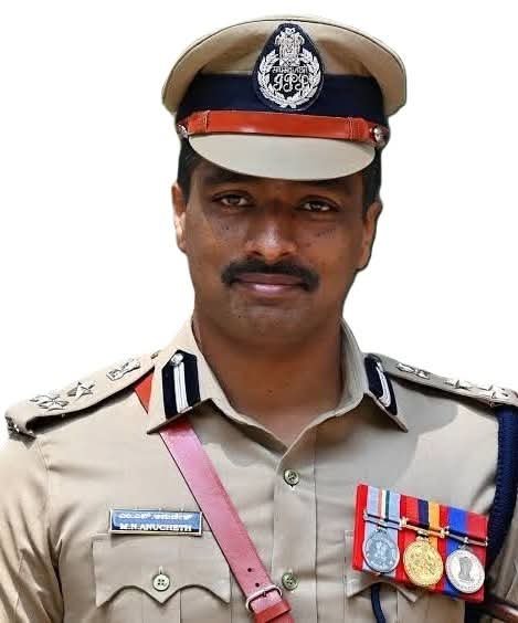 ವಾರ್ತಾ ಇಲಾಖೆಯ ನೂತನ ಆಯುಕ್ತರಾಗಿ ಡಿಐಜಿ ಎಂ.ಎನ್. ಅನುಚೇತ್ ಅಧಿಕಾರ ಸ್ವೀಕಾರ