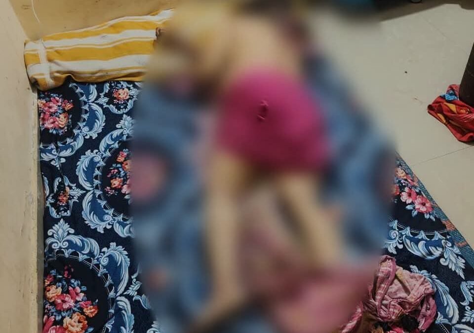 ಬೆಂಗಳೂರಲ್ಲಿ ದಿಗಿಲು: ಒಂಟಿ ಮಹಿಳೆಯ ಬರ್ಬರ ಹತ್ಯೆ; ನಗ್ನ ಸ್ಥಿತಿಯಲ್ಲಿ ಅಡುಗೆ ಕೆಲಸದಾಕೆಯ ಶವ ಪತ್ತೆ, ಉಸಿರುಗಟ್ಟಿಸಿ ಕೊಂದ ಶಂಕೆ!