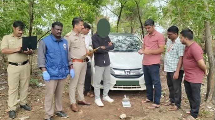 ಭಟ್ಕಳ: ಮೌಂಟೆನ್ ಮೈದಾನದಲ್ಲಿ ಅಕ್ರಮ ಗಾಂಜಾ ಮಾರಾಟ; ಕಾರು ಸಮೇತ ಕುಖ್ಯಾತ ಪೆಡ್ಲರ್ ಅಬ್ರಾರ್ ಶೇಖ್ ಬಂಧನ!