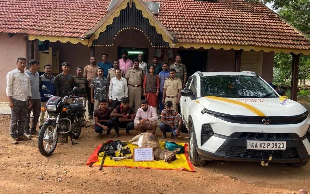 ಬೇಲ್ ಮೇಲೆ ಬಂದು ಮತ್ತೆ ಜಿಂಕೆ ಬೇಟೆ; ಸಾತನೂರು ಅರಣ್ಯ ಅಧಿಕಾರಿಗಳ ಭರ್ಜರಿ ಕಾರ್ಯಾಚರಣೆ, ನಾಲ್ವರ ಬಂಧನ