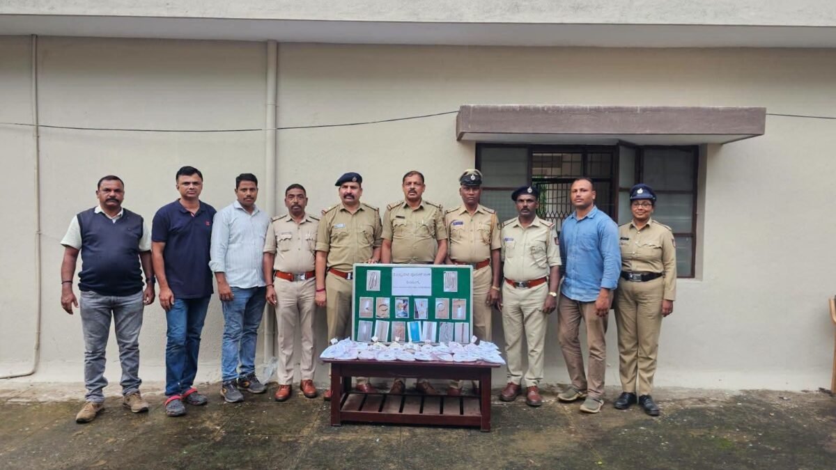 ಬಂಗಾರ ಲೇಪಿತ ನಕಲಿ ಚಿನ್ನವಿಟ್ಟು ಬ್ಯಾಂಕ್‌ಗಳಿಗೆ ಕೋಟ್ಯಂತರ ರೂ. ಟೋಪಿ: ತೀರ್ಥಹಳ್ಳಿಯ ಕಿಂಗ್‌ಪಿನ್ ಸೇರಿ ಐವರ ವಿರುದ್ಧ ಬಿಎನ್‌ಎಸ್ ಅಡಿ ಕೇಸ್, ಪ್ರಮುಖ ಆರೋಪಿ ಅರೆಸ್ಟ್!