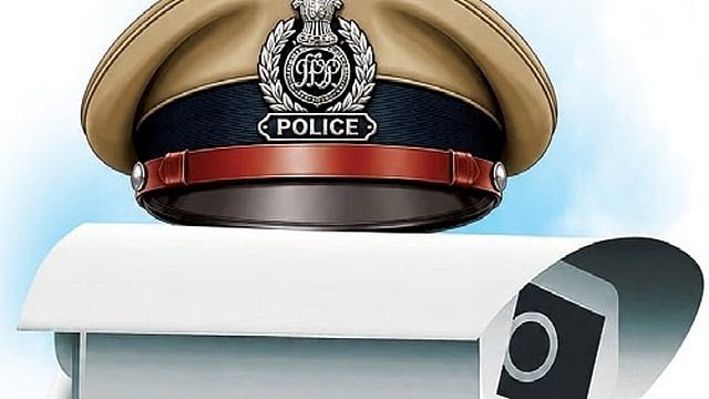 ಠಾಣೆಗಳಲ್ಲಿ ಸಿಸಿಟಿವಿ, ಯುಪಿಎಸ್ ಲೋಪ: ರಾಜ್ಯ ಸರ್ಕಾರಕ್ಕೆ ಹೈಕೋರ್ಟ್ ತೀವ್ರ ತರಾಟೆ, ತನಿಖೆಗೆ ಆದೇಶ