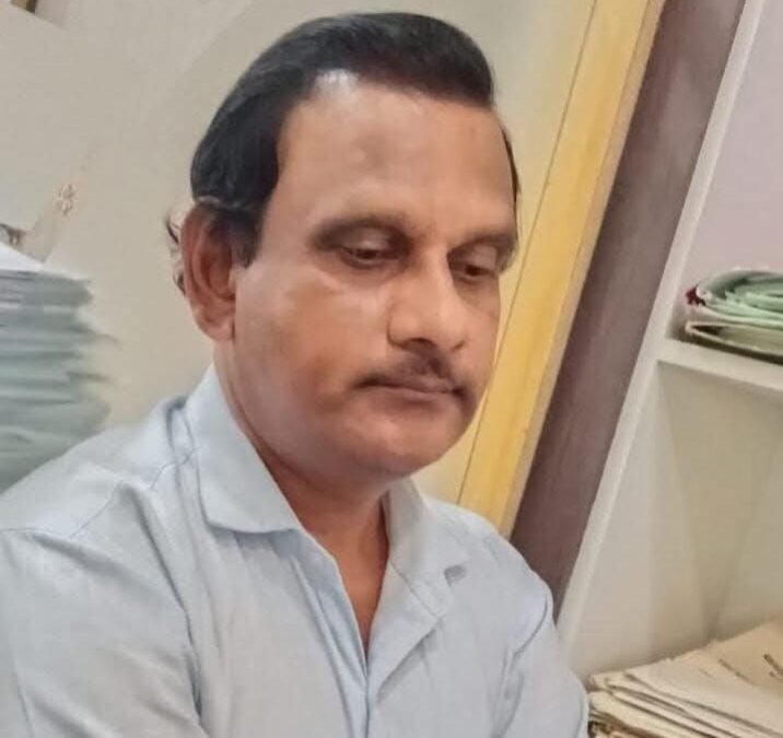ಪಟಾಕಿ ಅಂಗಡಿ ಲೈಸೆನ್ಸ್‌ಗೆ ಲಂಚ ಪಡೆಯುತ್ತಿದ್ದಾಗ ಲೋಕಾಯುಕ್ತ ಬಲೆಗೆ ಬಿದ್ದ ಡಿಸಿ ಕಚೇರಿ ಸಹಾಯಕ!